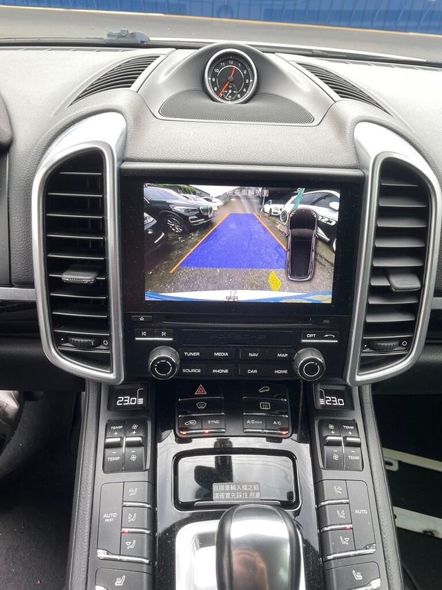 PORSCHE保時捷 CAYENNE  第10張相片