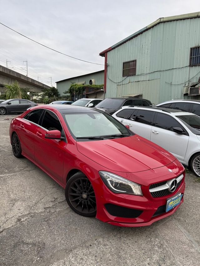 M-BENZ賓士 CLA250  第2張相片