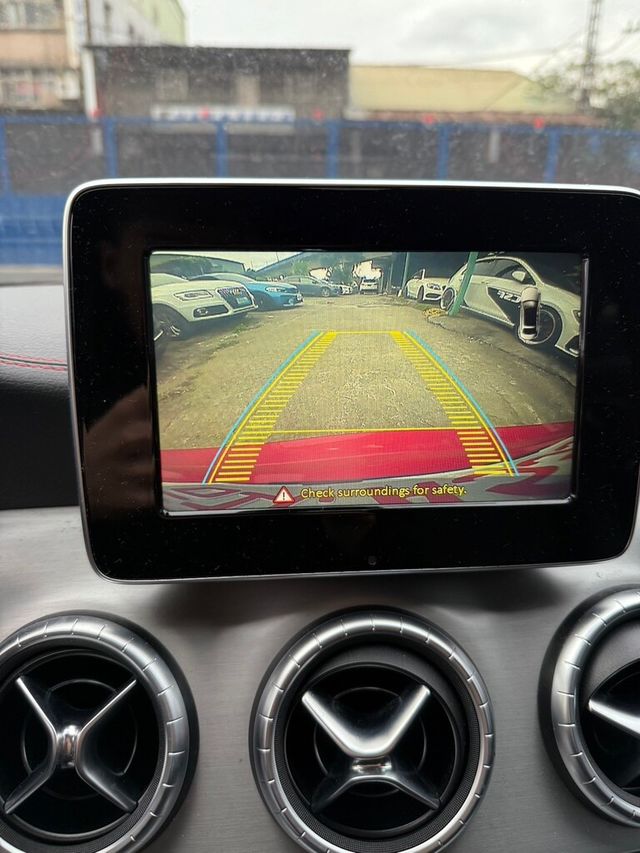 M-BENZ賓士 CLA250  第10張相片