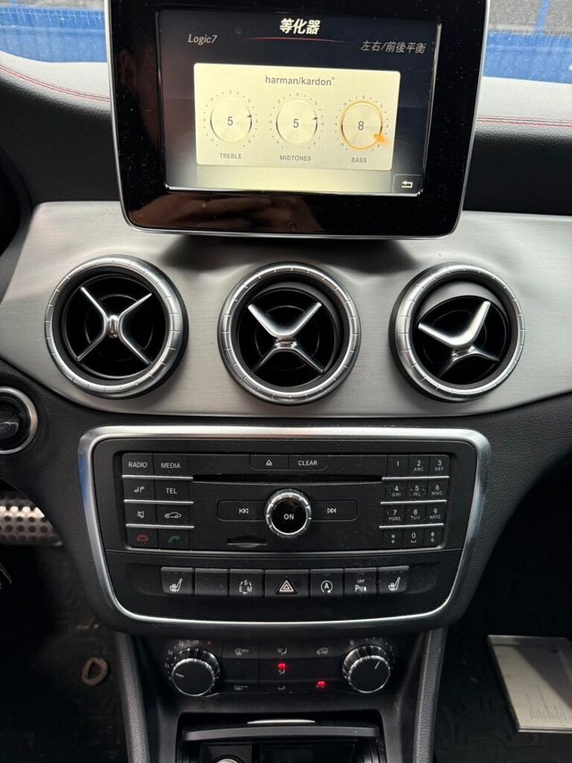 M-BENZ賓士 CLA250  第11張相片