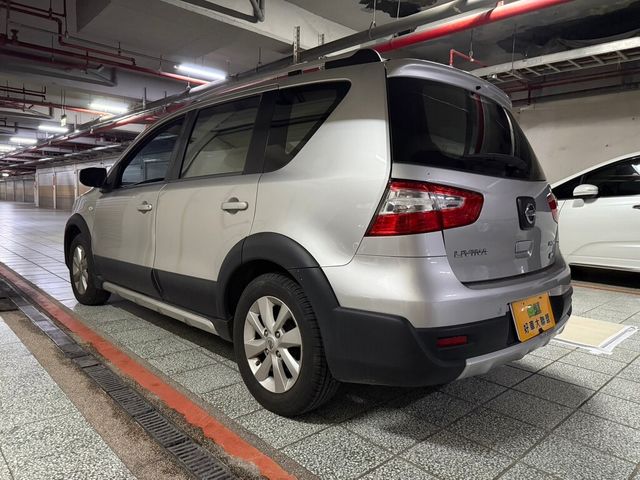 NISSAN日產 LIVINA  第5張相片
