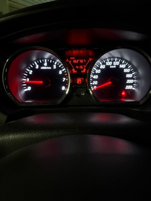 NISSAN日產 LIVINA  第8張相片