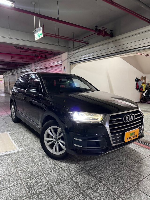 AUDI奧迪 Q7  第2張相片