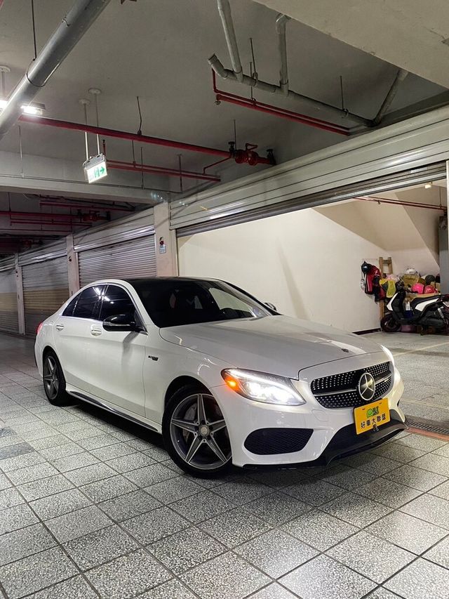 M-BENZ賓士 C300  第2張相片
