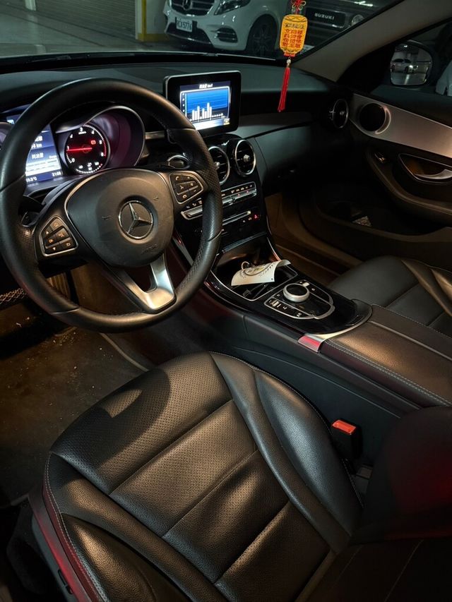 M-BENZ賓士 C200D  第6張相片