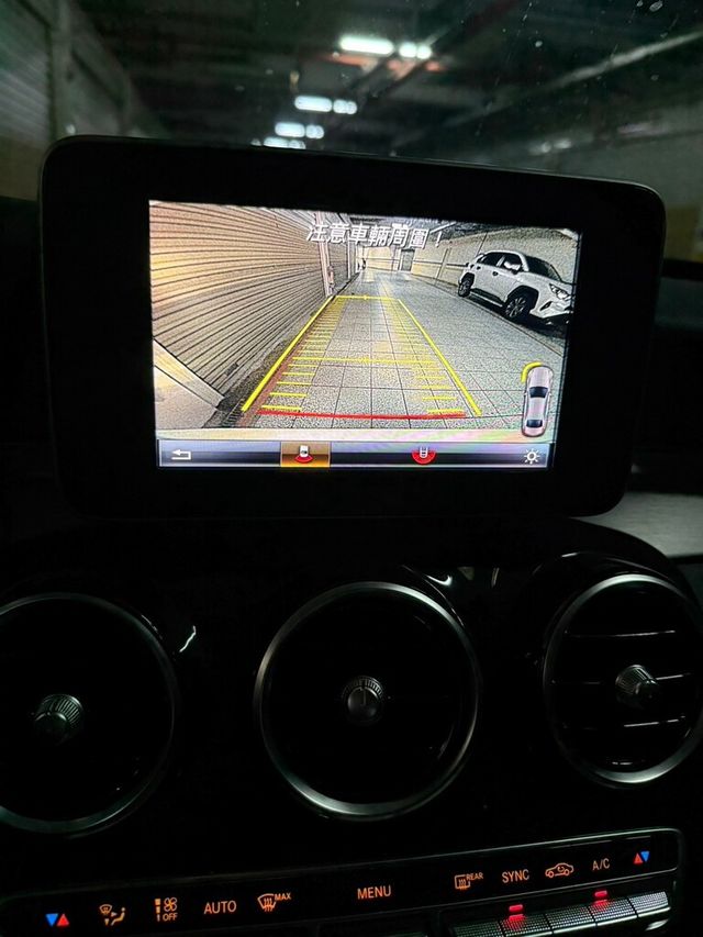 M-BENZ賓士 C200D  第10張相片