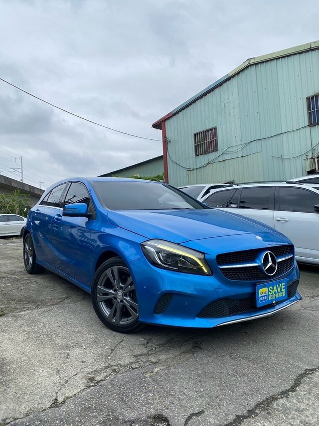 M-BENZ賓士 A180  第2張相片