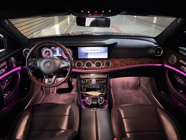 M-BENZ賓士 E300  第6張相片