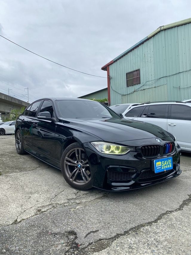 BMW寶馬 328I  第2張相片