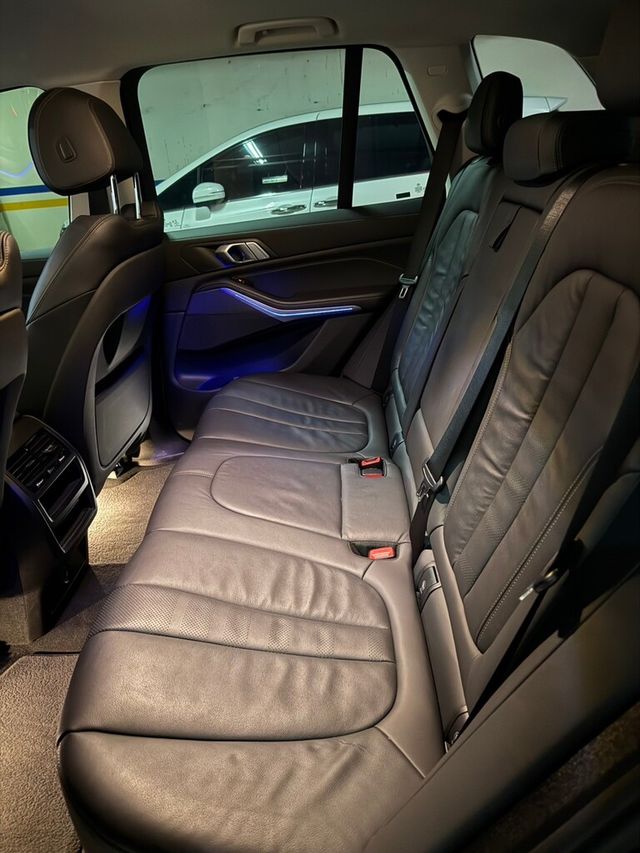 BMW寶馬 X5 XDRIVE25D  第7張相片