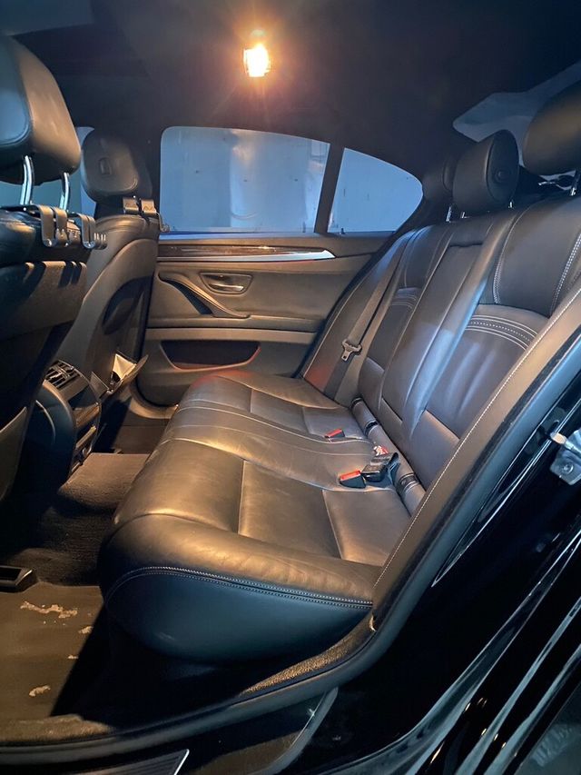 BMW寶馬 528I  第8張相片