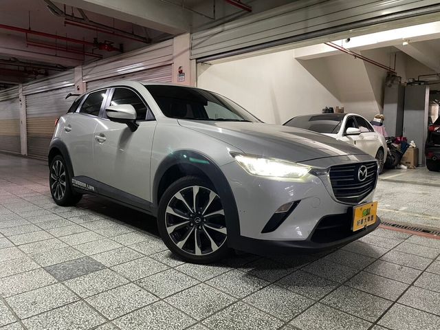 MAZDA馬自達 CX-3  第1張相片
