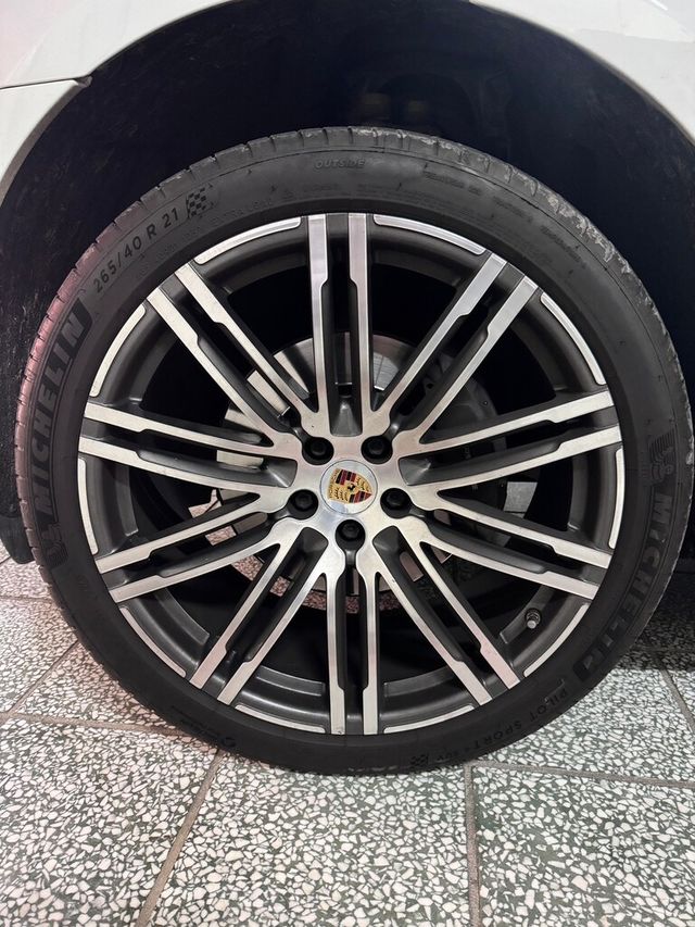 PORSCHE保時捷 MACAN  第17張相片