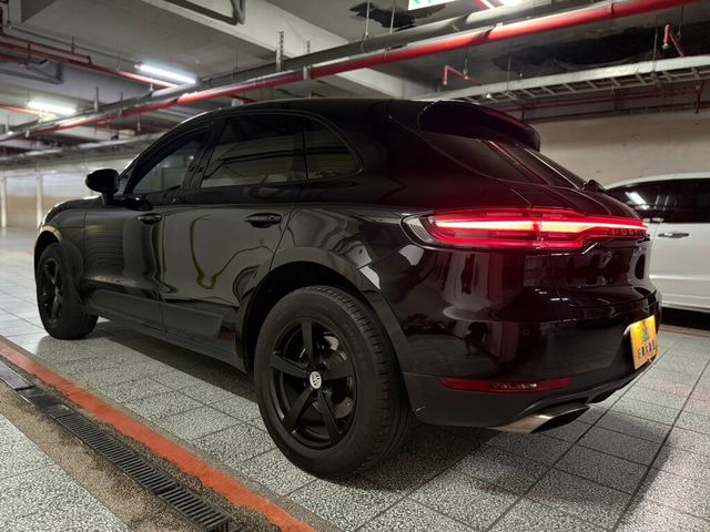 PORSCHE保時捷 MACAN  第9張相片