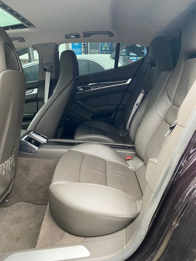 PORSCHE保時捷 PANAMERA  第15張相片