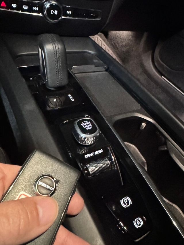 VOLVO富豪 V60  第33張相片
