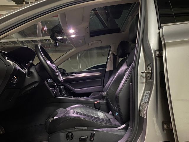 VOLKSWAGEN福斯 PASSAT  第13張相片