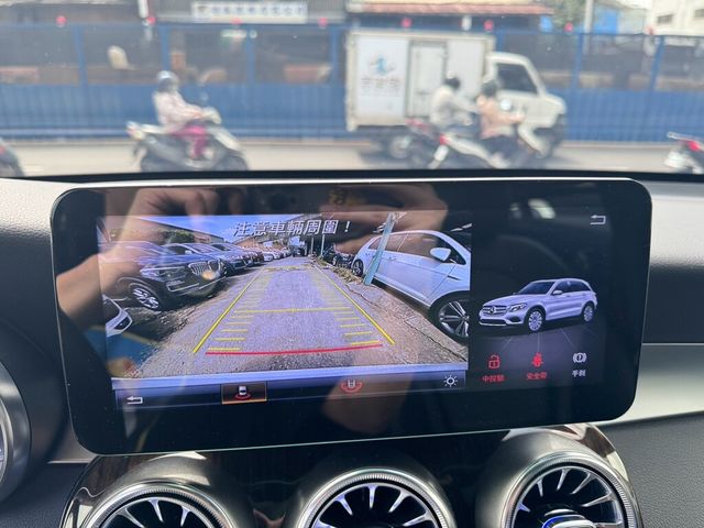 M-BENZ賓士 GLC300  第16張相片