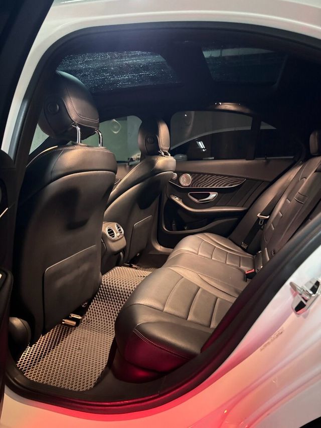 M-BENZ賓士 C300  第8張相片