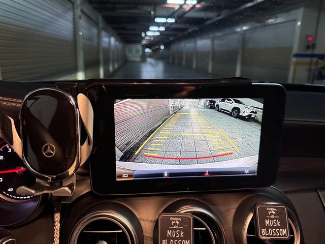 M-BENZ賓士 C300  第15張相片