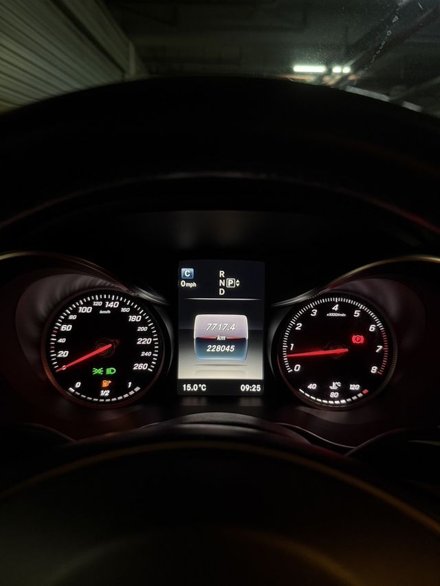 M-BENZ賓士 C300  第6張相片