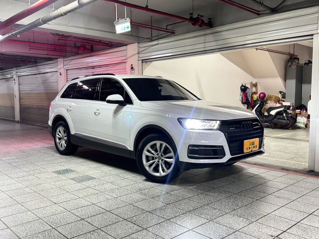 AUDI奧迪 Q7  第1張相片