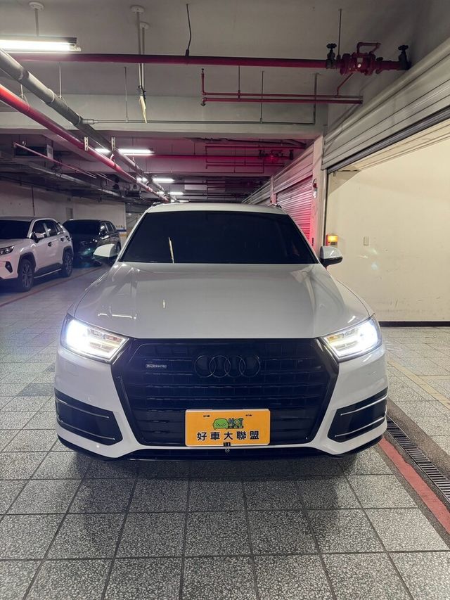 AUDI奧迪 Q7  第3張相片
