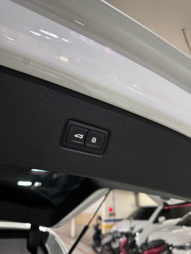 AUDI奧迪 Q7  第10張相片