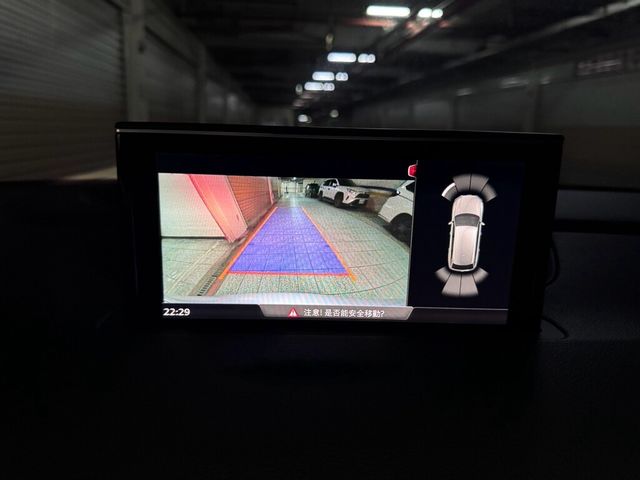 AUDI奧迪 Q7  第17張相片