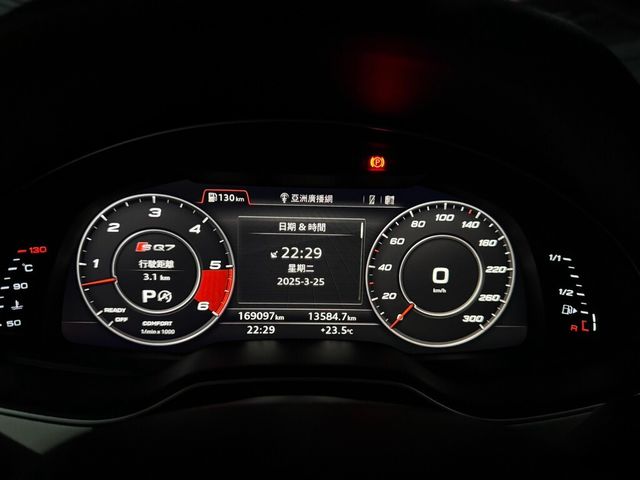 AUDI奧迪 Q7  第19張相片