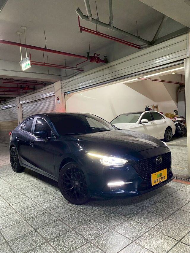 MAZDA馬自達 MAZDA 3  第2張相片