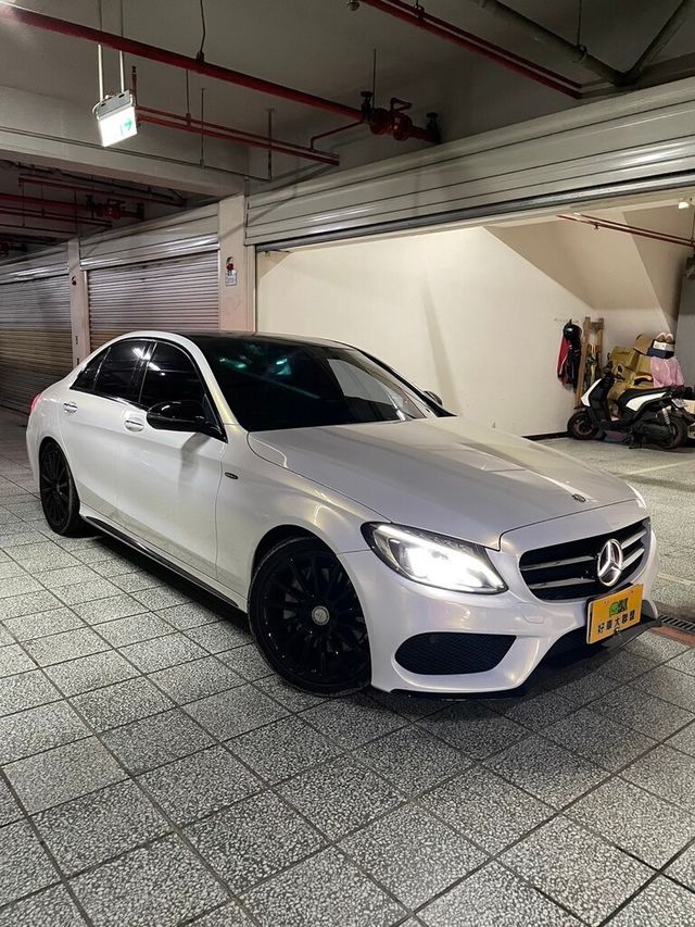 M-BENZ賓士 C300  第2張相片