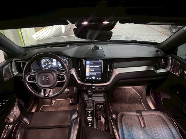 VOLVO富豪 XC60  第6張相片