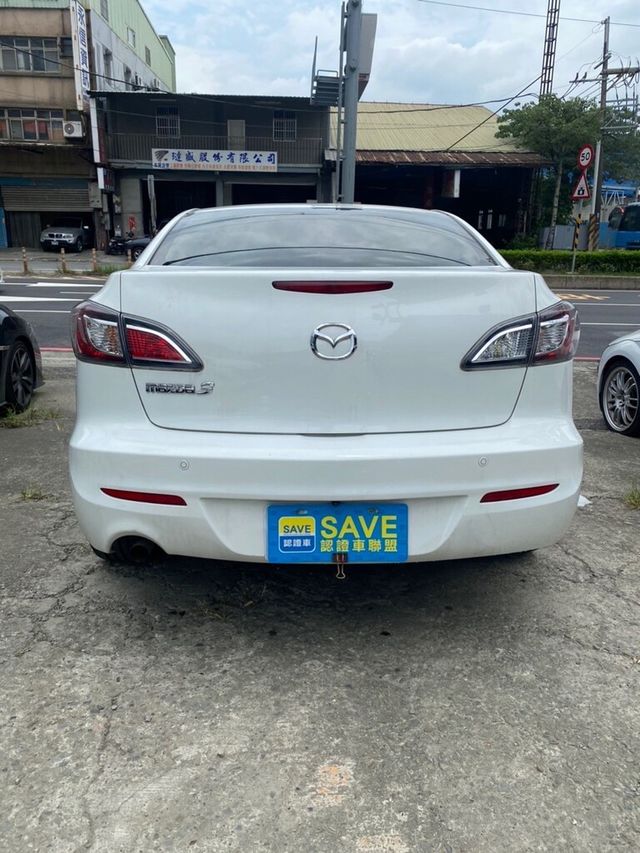 MAZDA馬自達 MAZDA 3  第2張相片