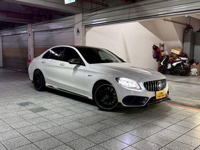 M-BENZ賓士 C300  第1張相片