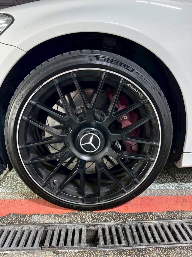 M-BENZ賓士 C300  第11張相片