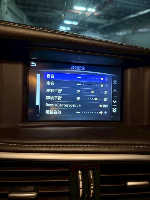 INFINITI無限 QX30  第11張相片