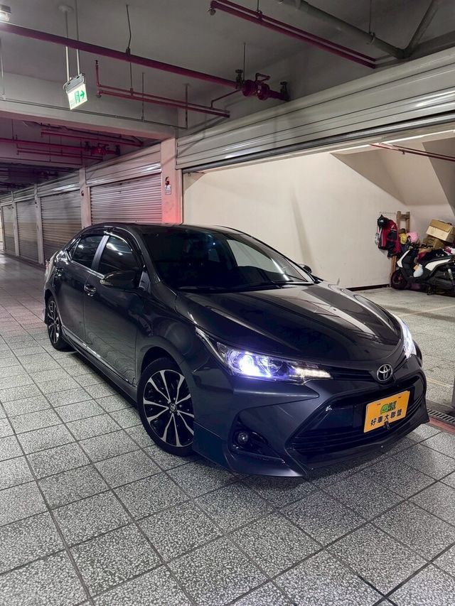 TOYOTA豐田 ALTIS  第2張相片
