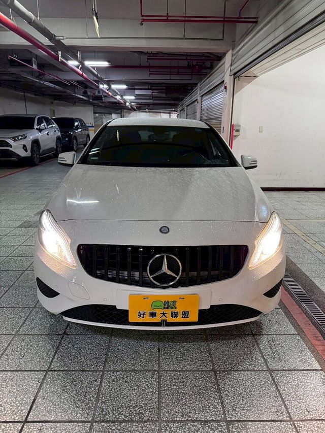 M-BENZ賓士 A180  第3張相片