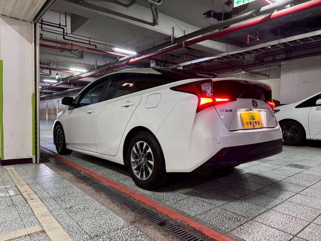 TOYOTA豐田 PRIUS  第5張相片