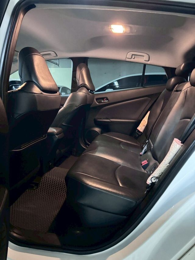 TOYOTA豐田 PRIUS  第8張相片