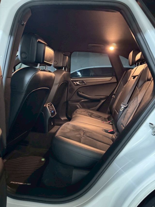 PORSCHE保時捷 MACAN  第9張相片