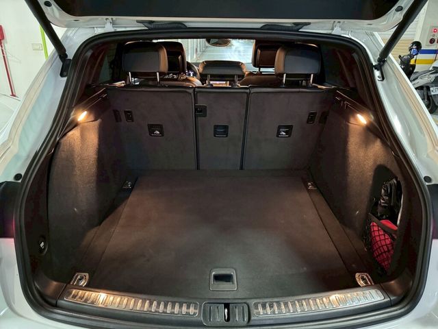 PORSCHE保時捷 MACAN  第11張相片