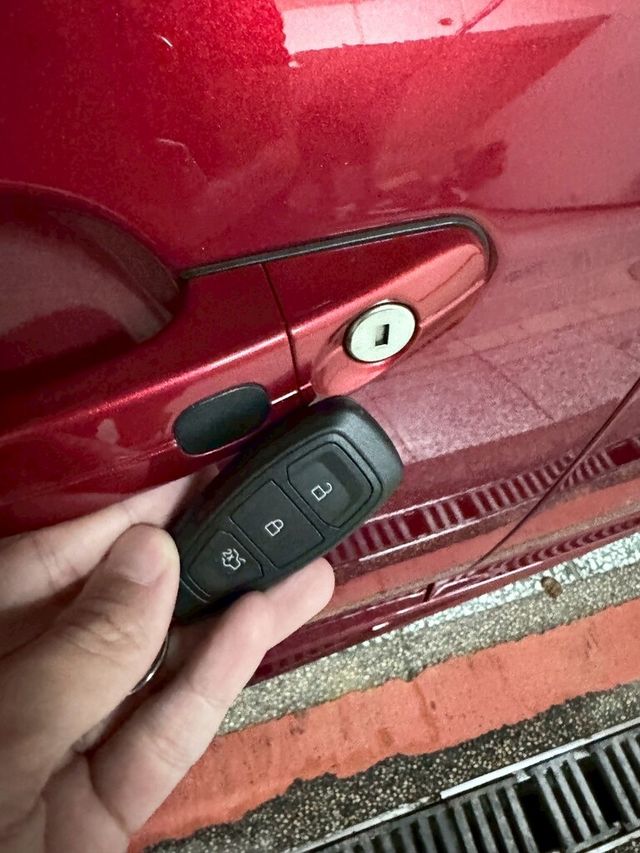 FORD福特 FOCUS  第12張相片