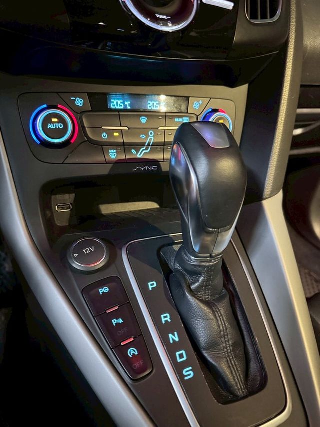 FORD福特 FOCUS  第13張相片