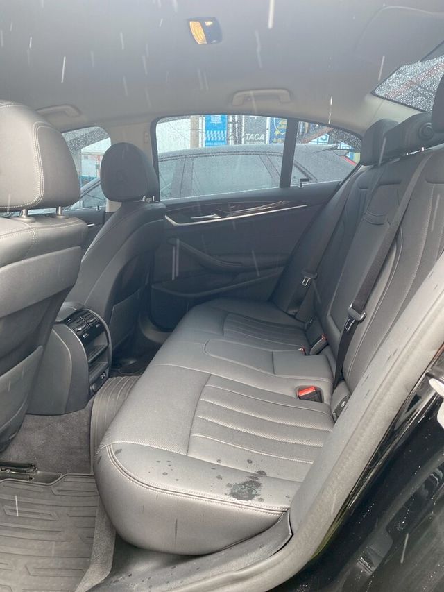 BMW寶馬 520I  第8張相片