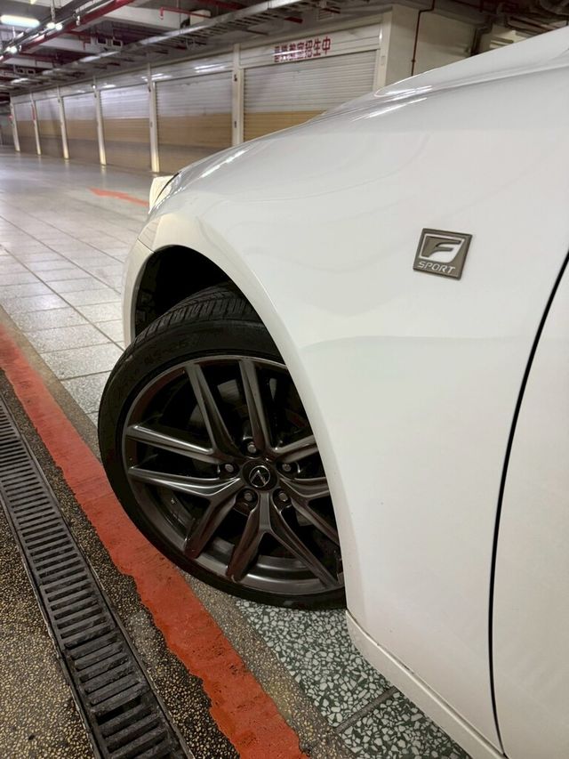 LEXUS凌志 IS200T  第11張相片