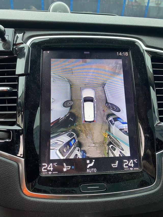 VOLVO富豪 XC90  第13張相片