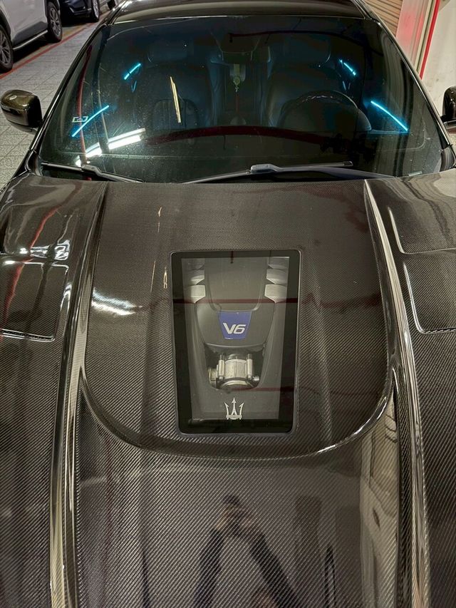 MASERATI瑪莎拉蒂 GHIBLI SQ4  第12張相片