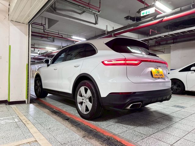 PORSCHE保時捷 CAYENNE  第5張相片